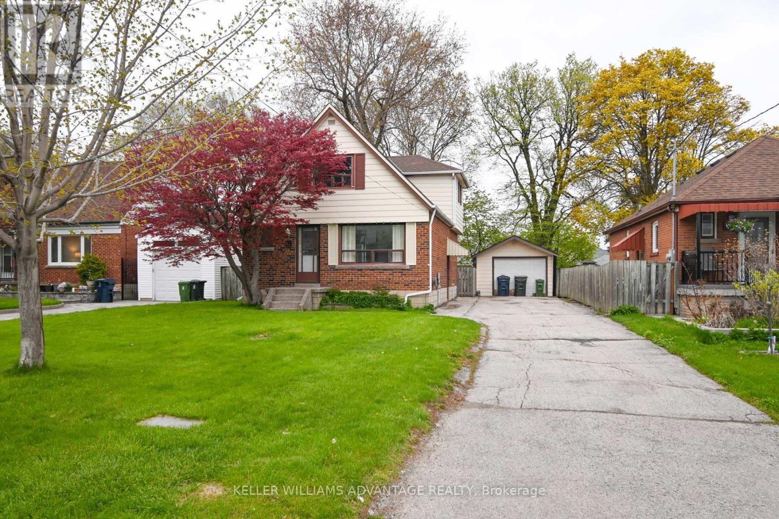 12 Coniston Road, Toronto, Ontario  M1L 2J7 - Photo 2 - E13139402