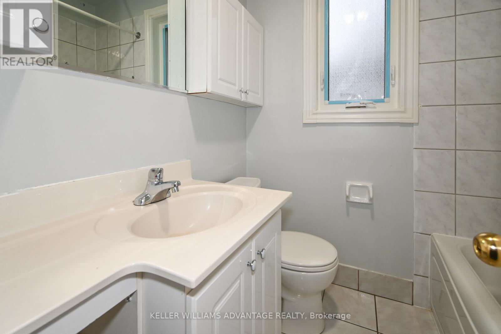 12 Coniston Road, Toronto, Ontario  M1L 2J7 - Photo 9 - E13139402