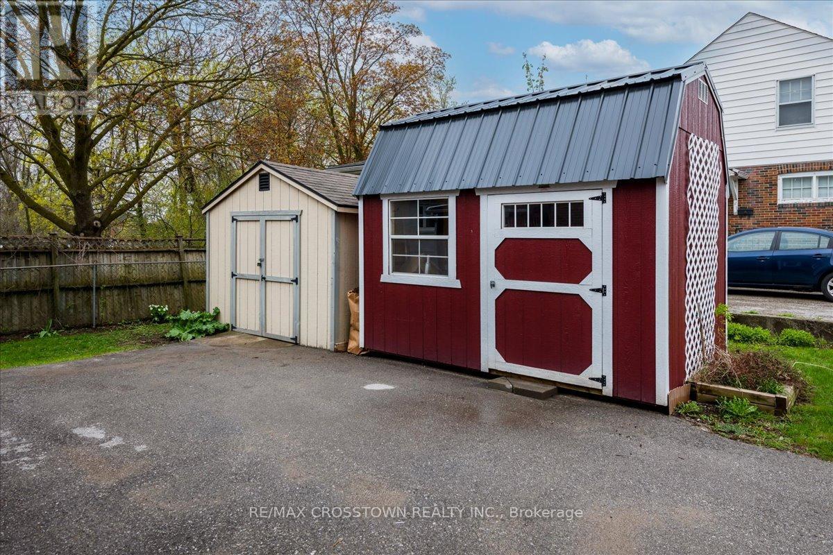 49 Park Street, Barrie, Ontario  L4N 1H7 - Photo 46 - S13137560