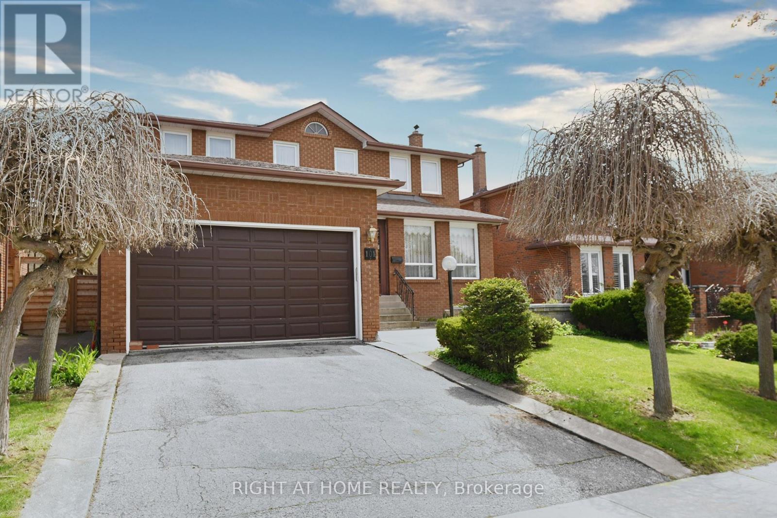 101 RAYMERVILLE DRIVE, Markham, Ontario