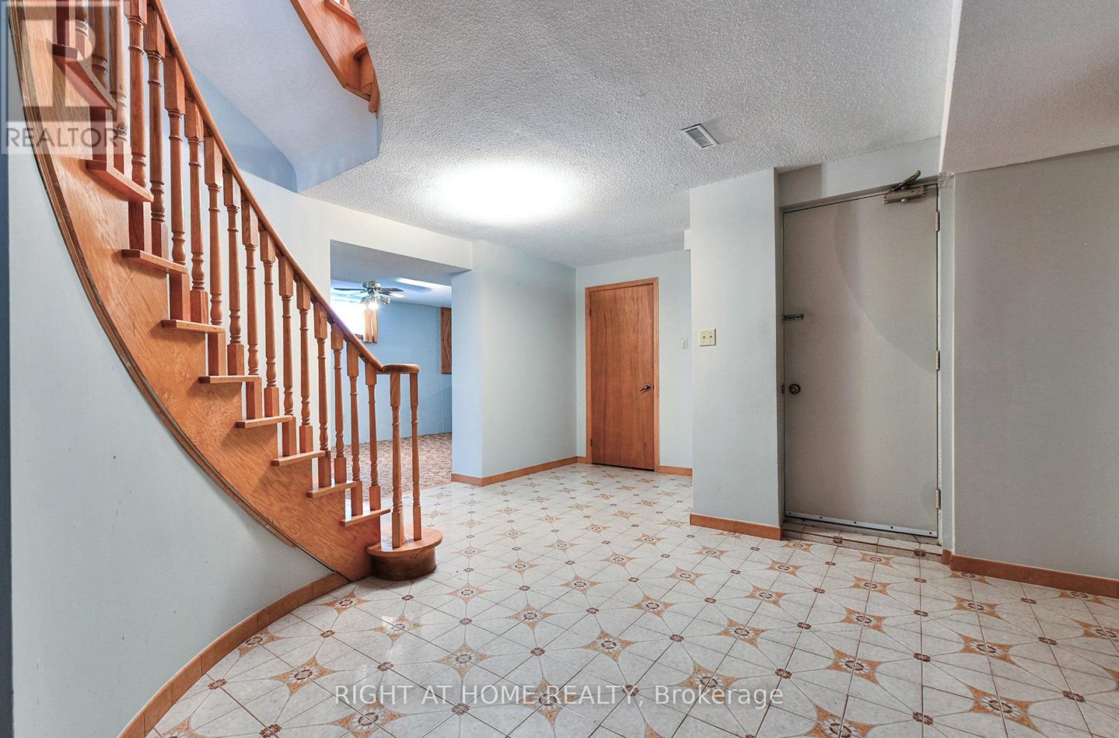101 Raymerville Drive, Markham, Ontario  L3P 4K7 - Photo 11 - N13139414