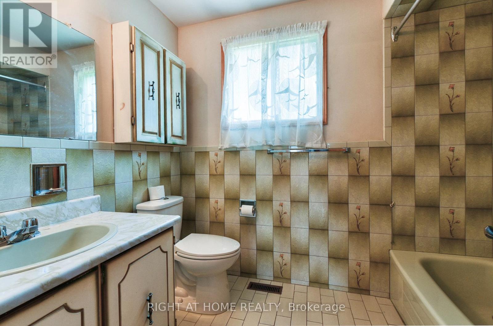 101 Raymerville Drive, Markham, Ontario  L3P 4K7 - Photo 26 - N13139414