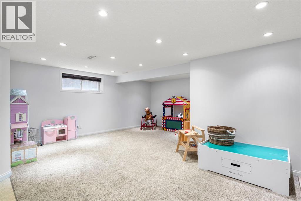 165 Chapalina Court SE, Calgary, Alberta  T2X 3X1 - Photo 37 - A2311947
