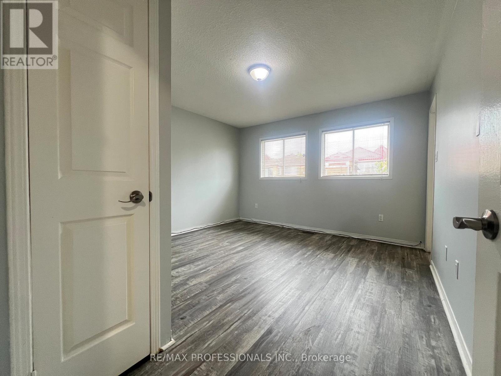 110 Springview Drive, Brampton, Ontario  L6X 4L1 - Photo 14 - W13139420