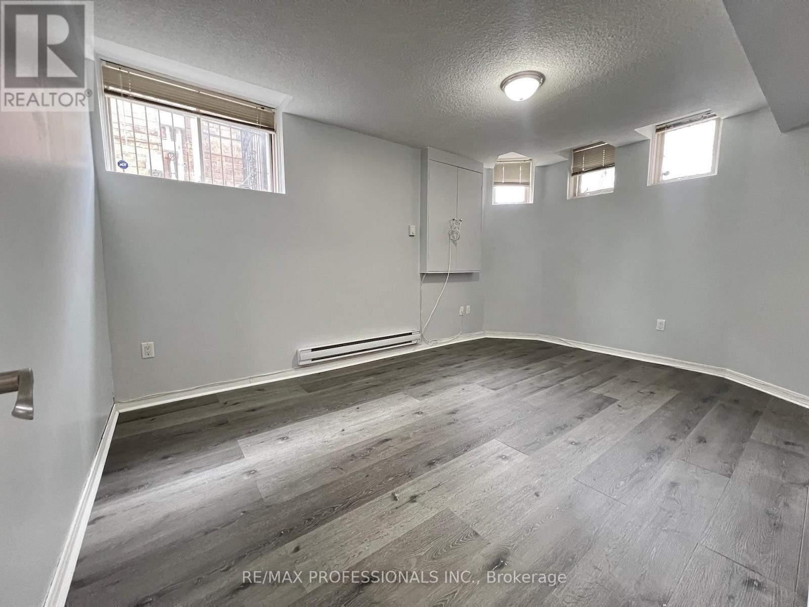 110 Springview Drive, Brampton, Ontario  L6X 4L1 - Photo 27 - W13139420