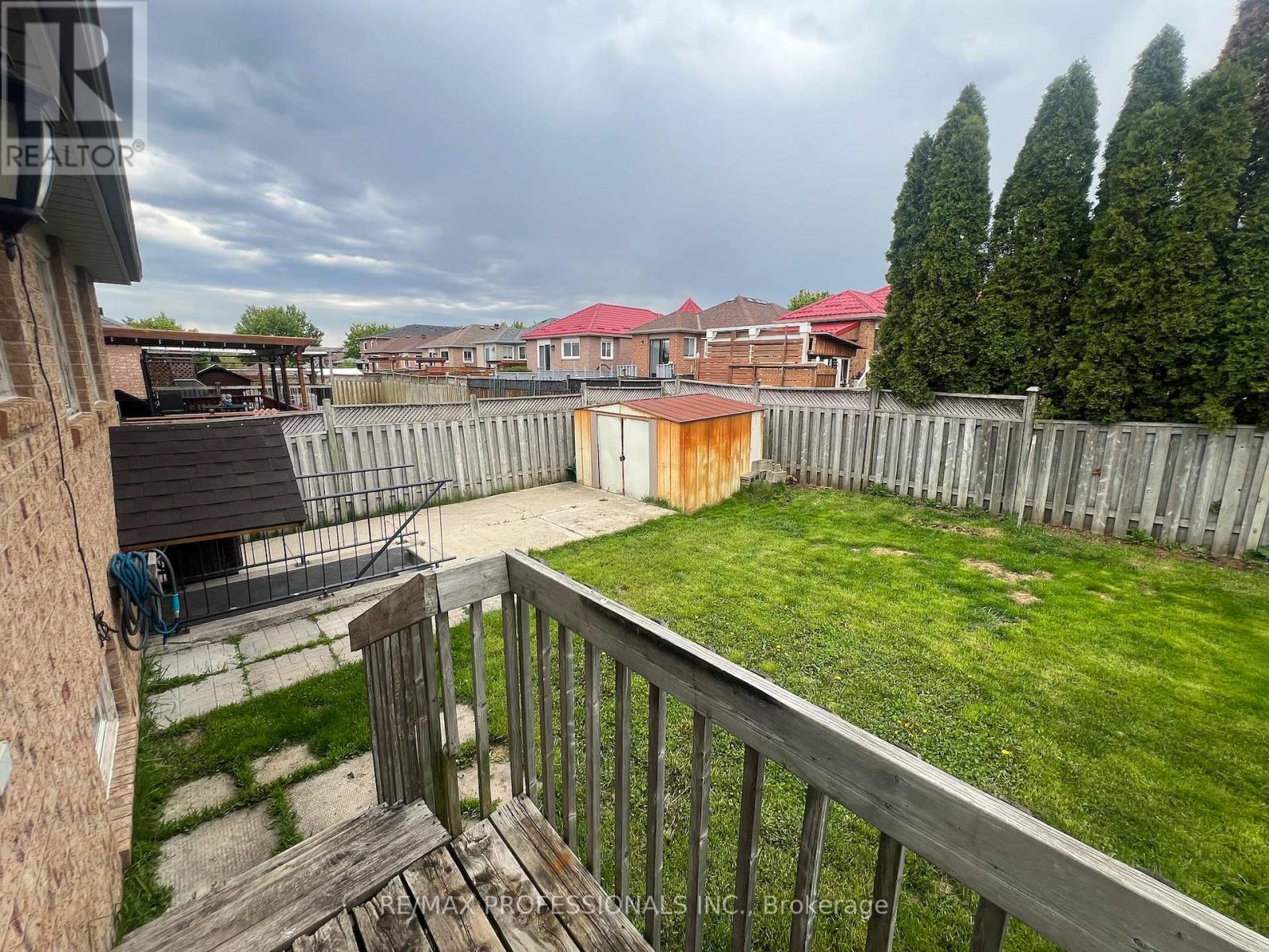 110 Springview Drive, Brampton, Ontario  L6X 4L1 - Photo 36 - W13139420