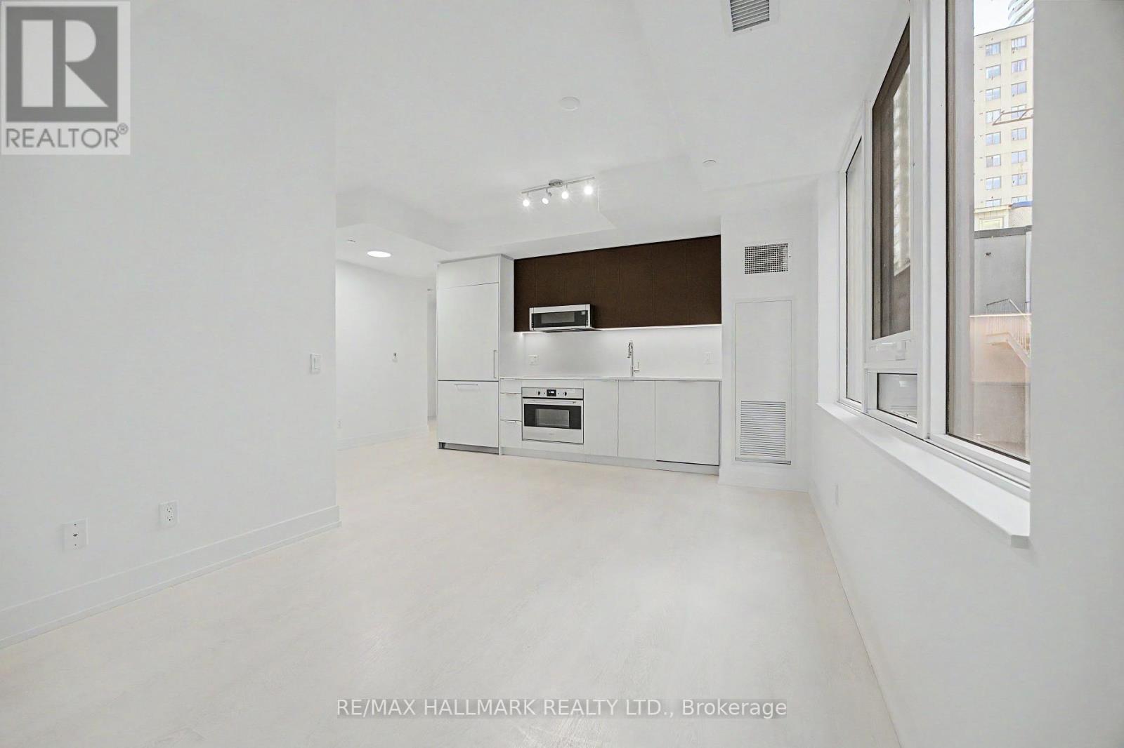 210 - 308 Jarvis Street, Toronto, Ontario  M5A 2P2 - Photo 4 - C13139190