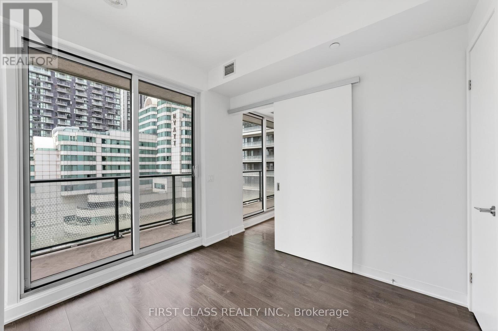 1709 - 115 Blue Jays Way, Toronto, Ontario M5V 3T3 - Photo 12 - C13131696