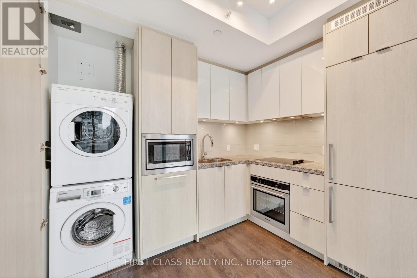 1709 - 115 Blue Jays Way, Toronto, Ontario M5V 3T3 - Photo 5 - C13131696