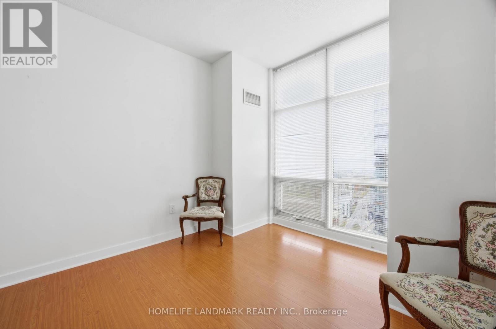 5212 - 35 Mariner Terrace, Toronto, Ontario  M5V 3V9 - Photo 21 - C13137724