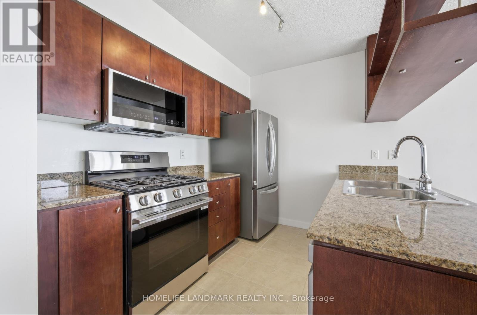 5212 - 35 Mariner Terrace, Toronto, Ontario  M5V 3V9 - Photo 23 - C13137724