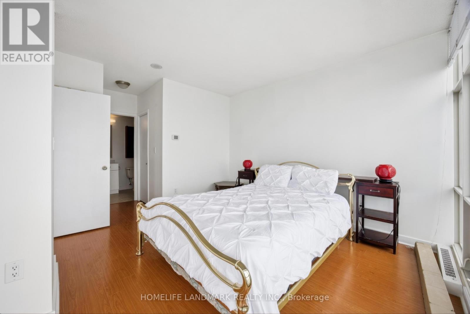 5212 - 35 Mariner Terrace, Toronto, Ontario  M5V 3V9 - Photo 27 - C13137724