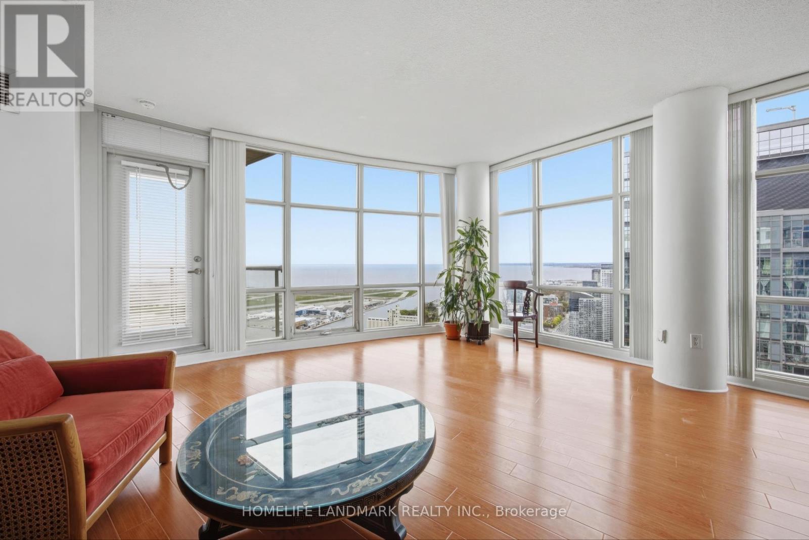 5212 - 35 Mariner Terrace, Toronto, Ontario  M5V 3V9 - Photo 32 - C13137724