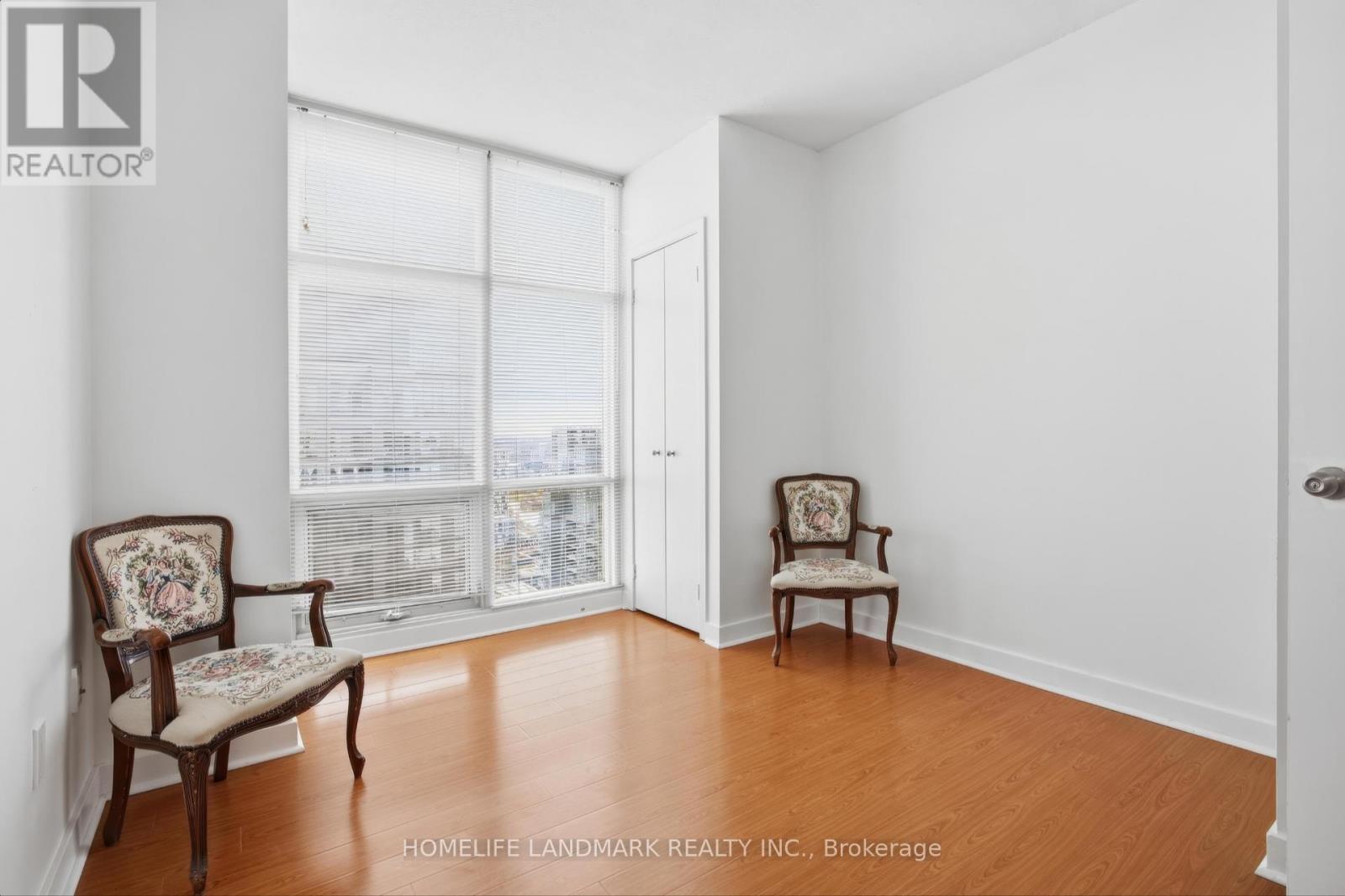 5212 - 35 Mariner Terrace, Toronto, Ontario  M5V 3V9 - Photo 19 - C13137724