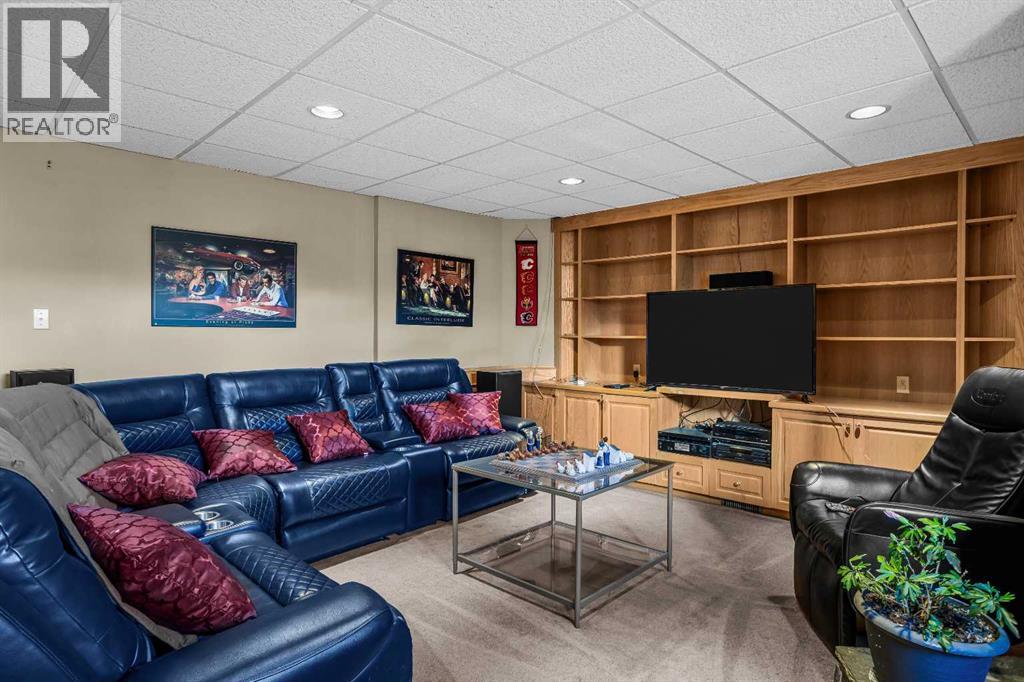 260 Grizzly Crescent, Canmore, Alberta  T1W 1B5 - Photo 36 - A2306249