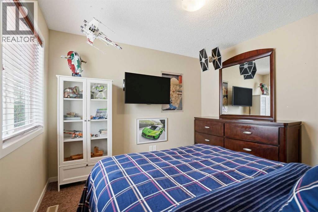 72 Drake Landing Crescent, Okotoks, Alberta  T1S 0E6 - Photo 31 - A2310546