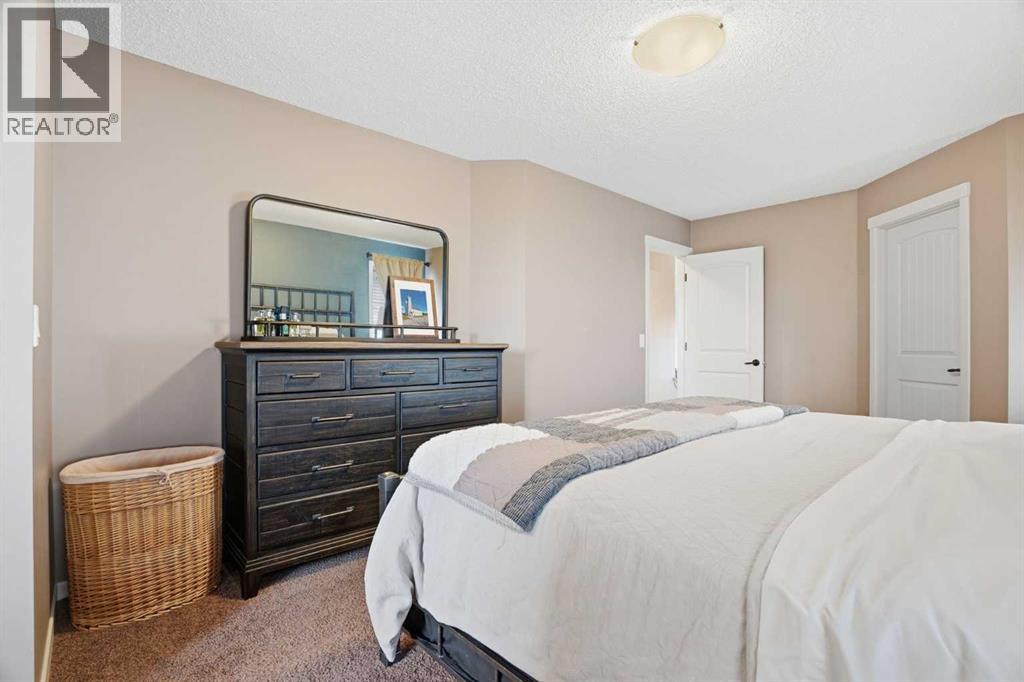 72 Drake Landing Crescent, Okotoks, Alberta  T1S 0E6 - Photo 22 - A2310546