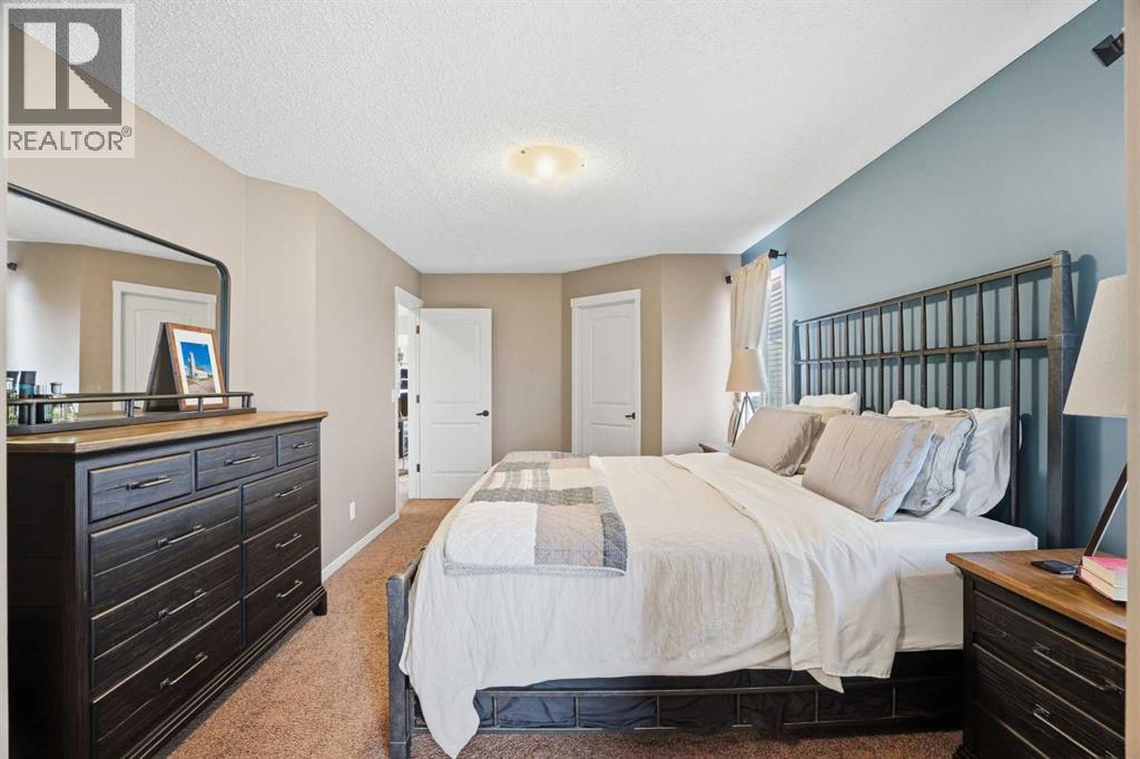 72 Drake Landing Crescent, Okotoks, Alberta  T1S 0E6 - Photo 23 - A2310546