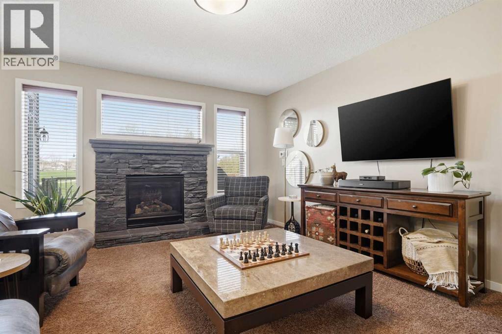 72 Drake Landing Crescent, Okotoks, Alberta  T1S 0E6 - Photo 6 - A2310546