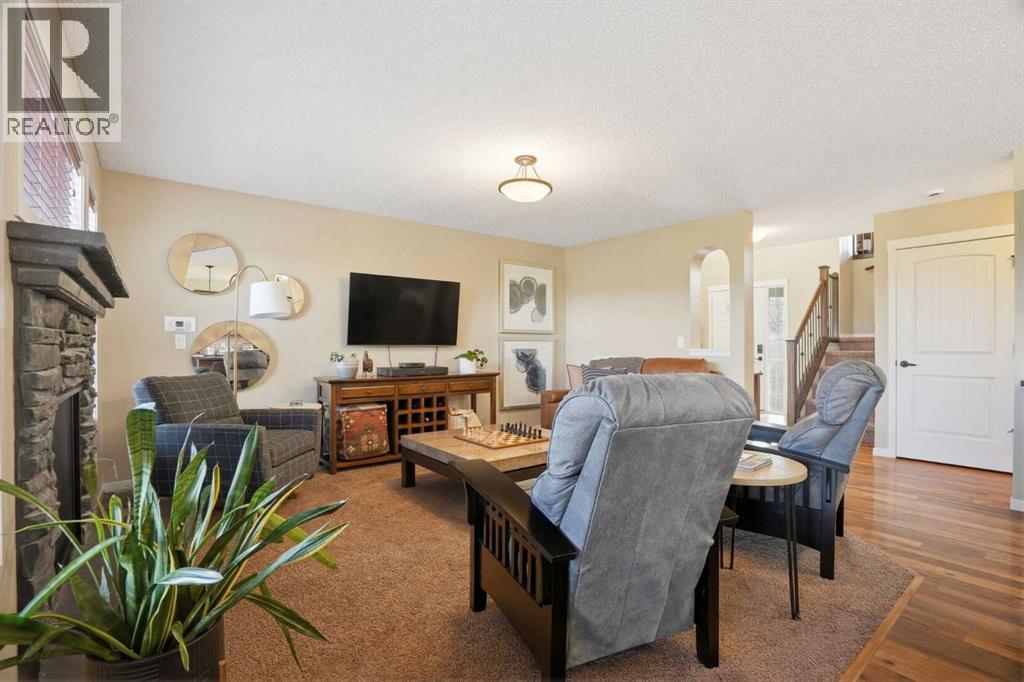 72 Drake Landing Crescent, Okotoks, Alberta  T1S 0E6 - Photo 7 - A2310546