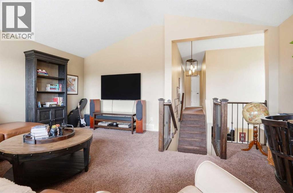 72 Drake Landing Crescent, Okotoks, Alberta  T1S 0E6 - Photo 36 - A2310546
