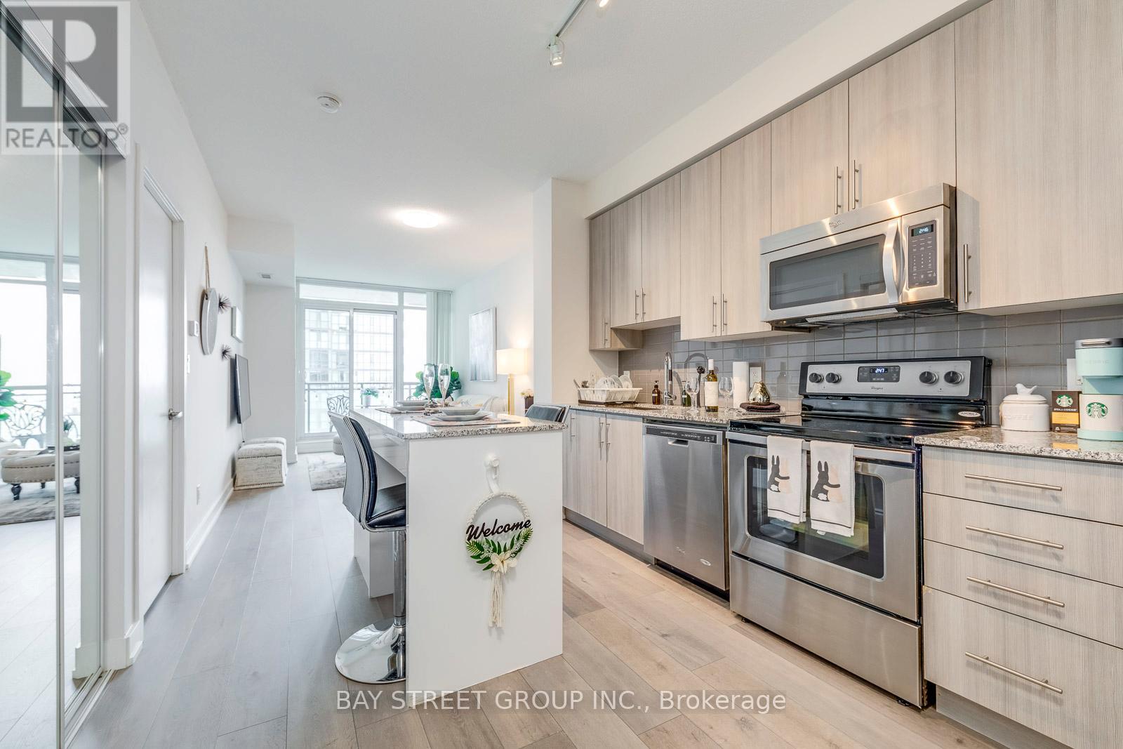 2302 - 4099 Brickstone Mews, Mississauga, Ontario L5B 0G2 - Photo 6 - W13139432