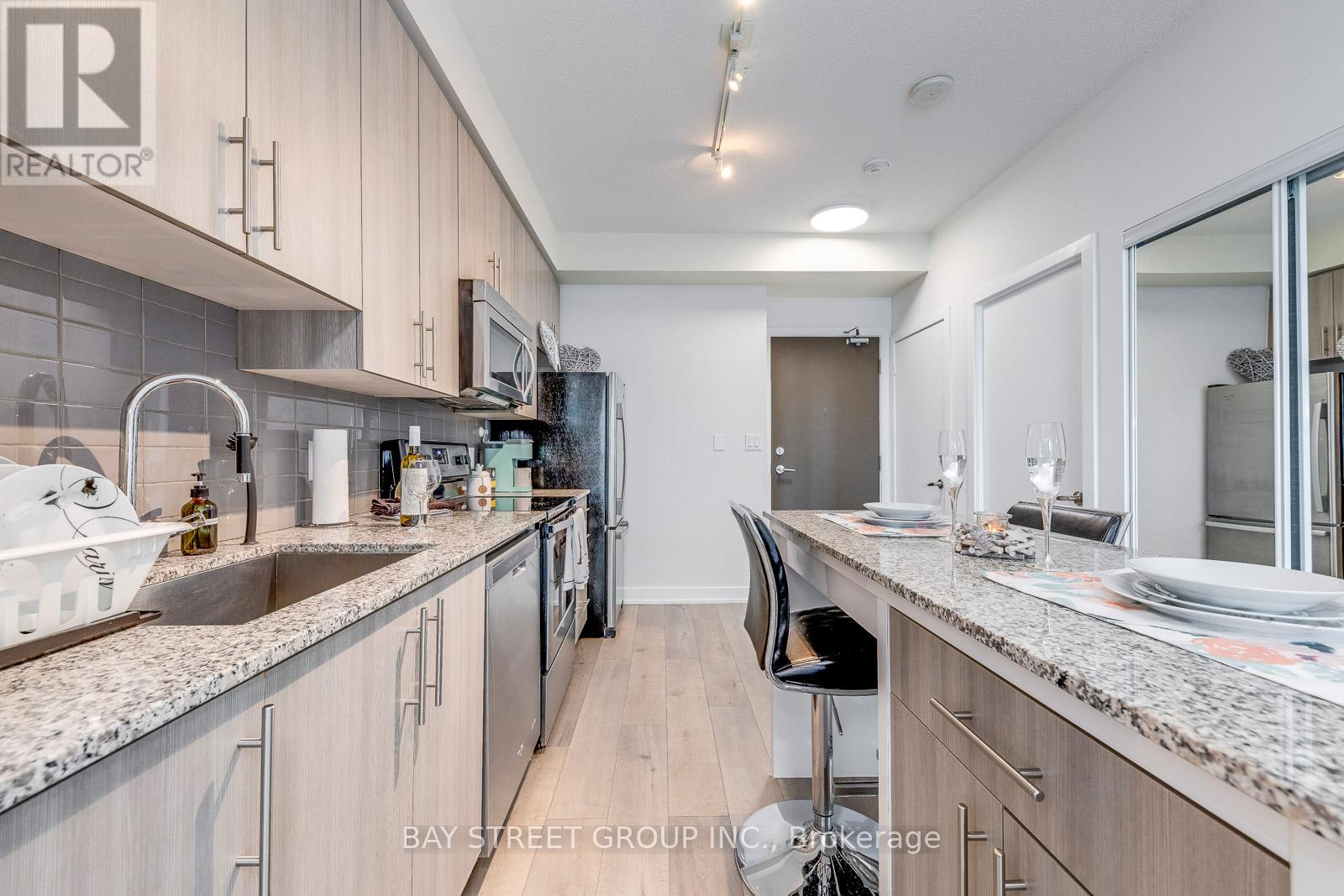 2302 - 4099 Brickstone Mews, Mississauga, Ontario L5B 0G2 - Photo 8 - W13139432
