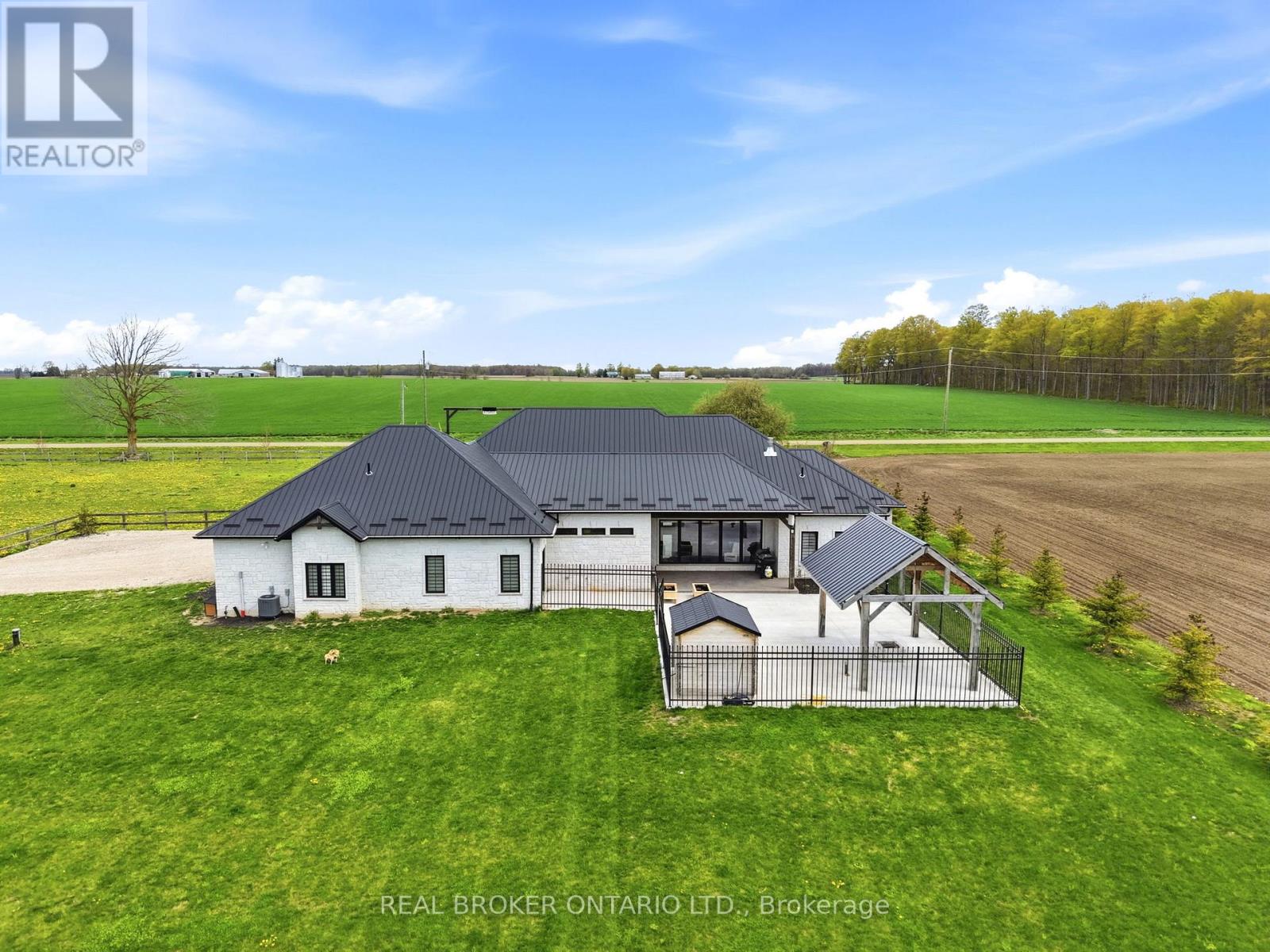 43583 Fischer Line, Huron East, Ontario N0G 1H0 - Photo 32 - X13139426