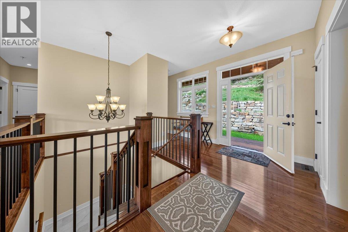 8442 Richardson Crescent, Canal Flats, British Columbia  V0B 1B0 - Photo 17 - 10386785
