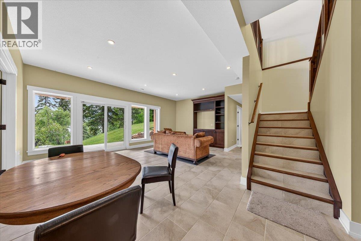 8442 Richardson Crescent, Canal Flats, British Columbia  V0B 1B0 - Photo 30 - 10386785