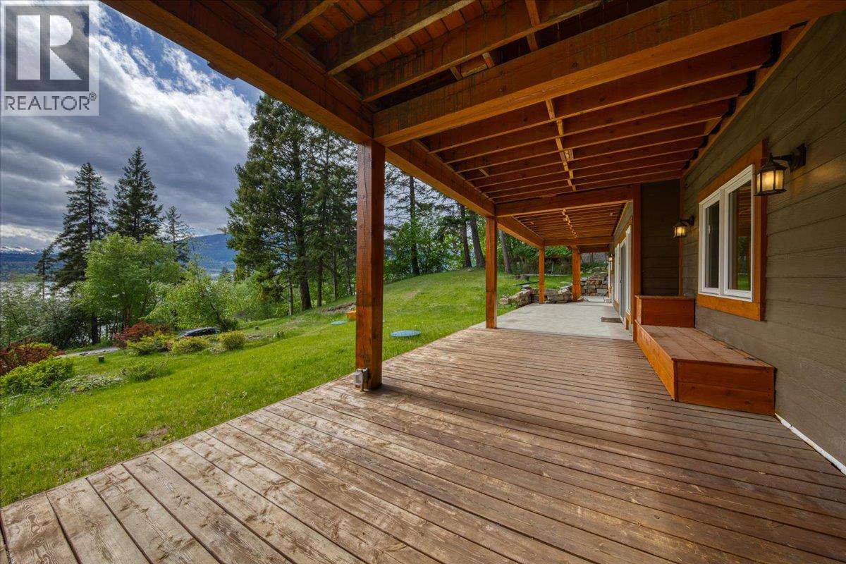 8442 Richardson Crescent, Canal Flats, British Columbia  V0B 1B0 - Photo 37 - 10386785