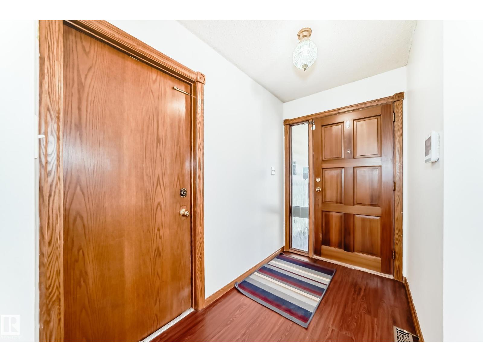 12245 55 St Nw, Edmonton, Alberta  T5W 3R5 - Photo 2 - E4488368