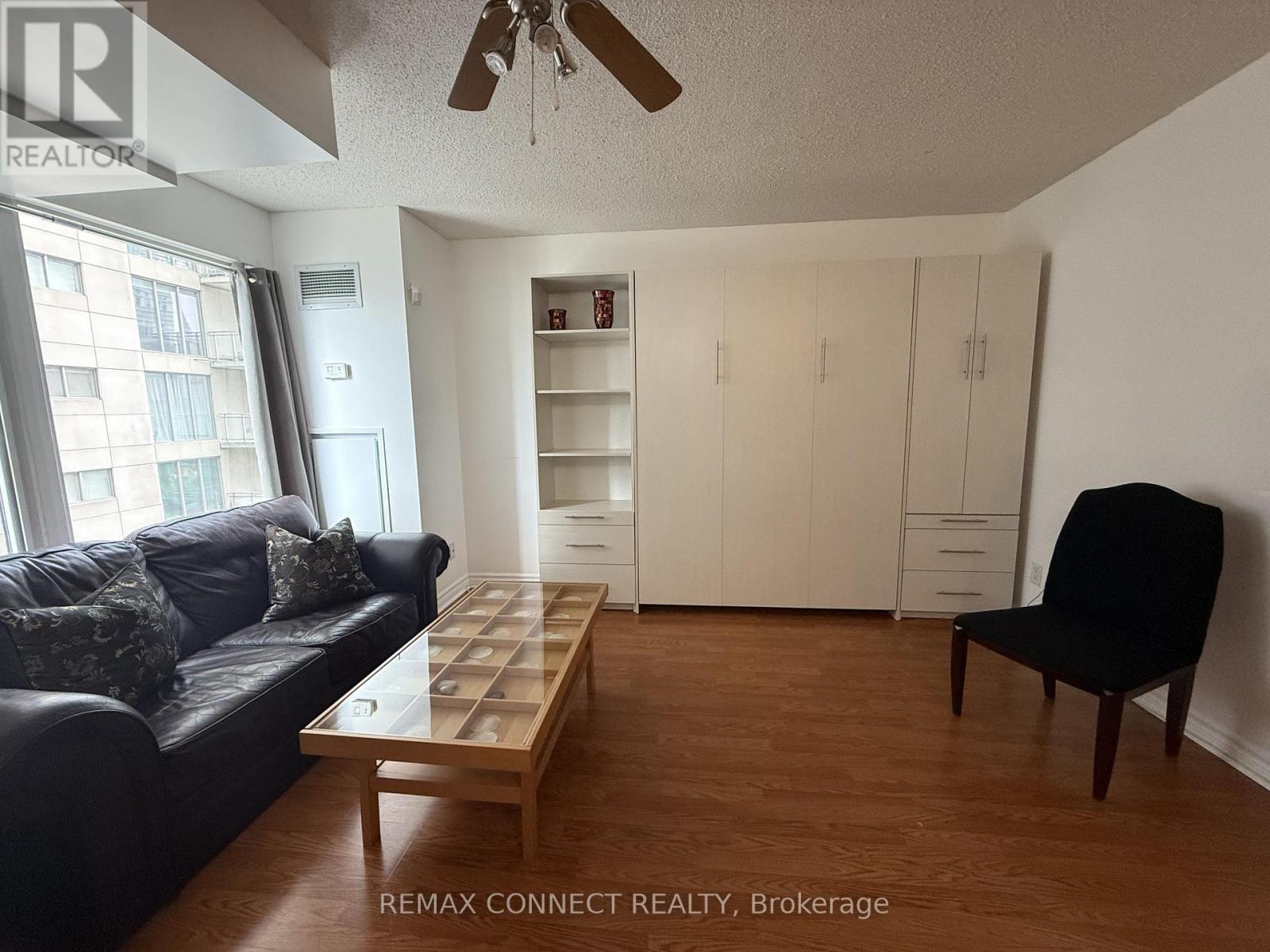 1408 - 200 Victoria Street, Toronto, Ontario  M5B 1V8 - Photo 3 - C13139456