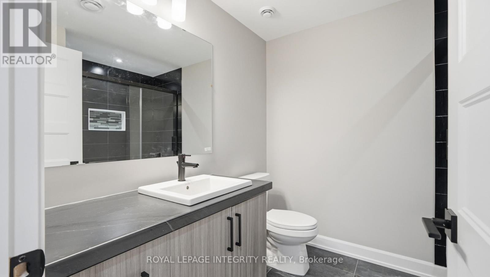 A - 1233 Montblanc Crescent, Russell, Ontario  K0A 1W0 - Photo 12 - X13139454