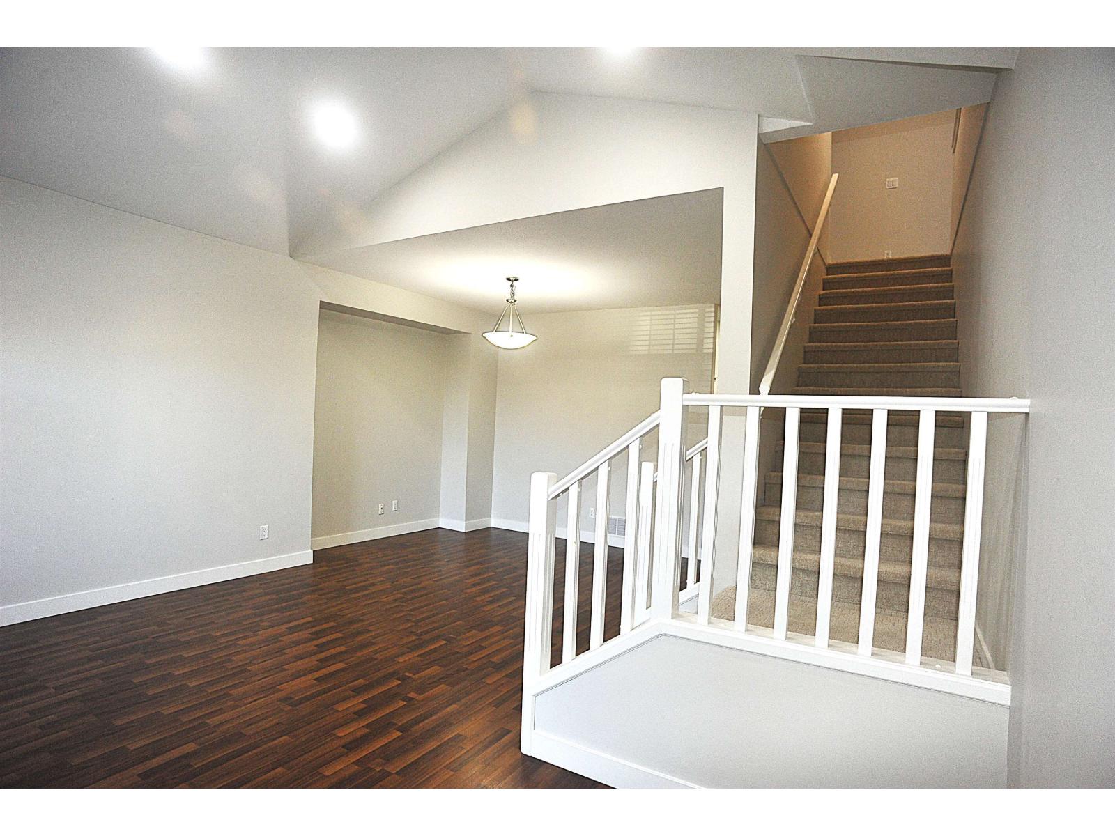 5949 E 165 Street, Surrey, British Columbia  V3S 4N9 - Photo 4 - R3124101