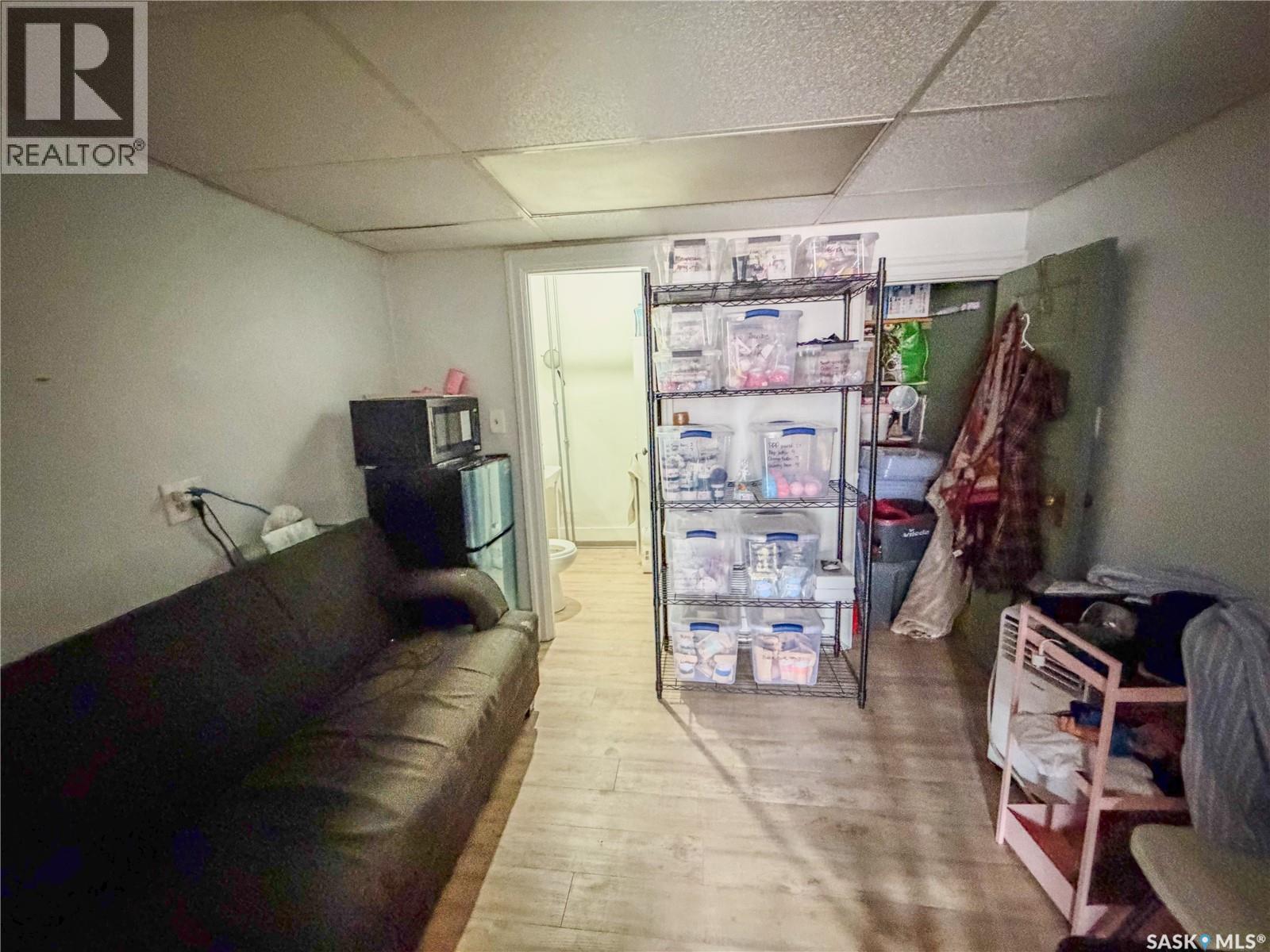 8 3rd Avenue N, Yorkton, Saskatchewan  S3N 1C1 - Photo 10 - SK036243