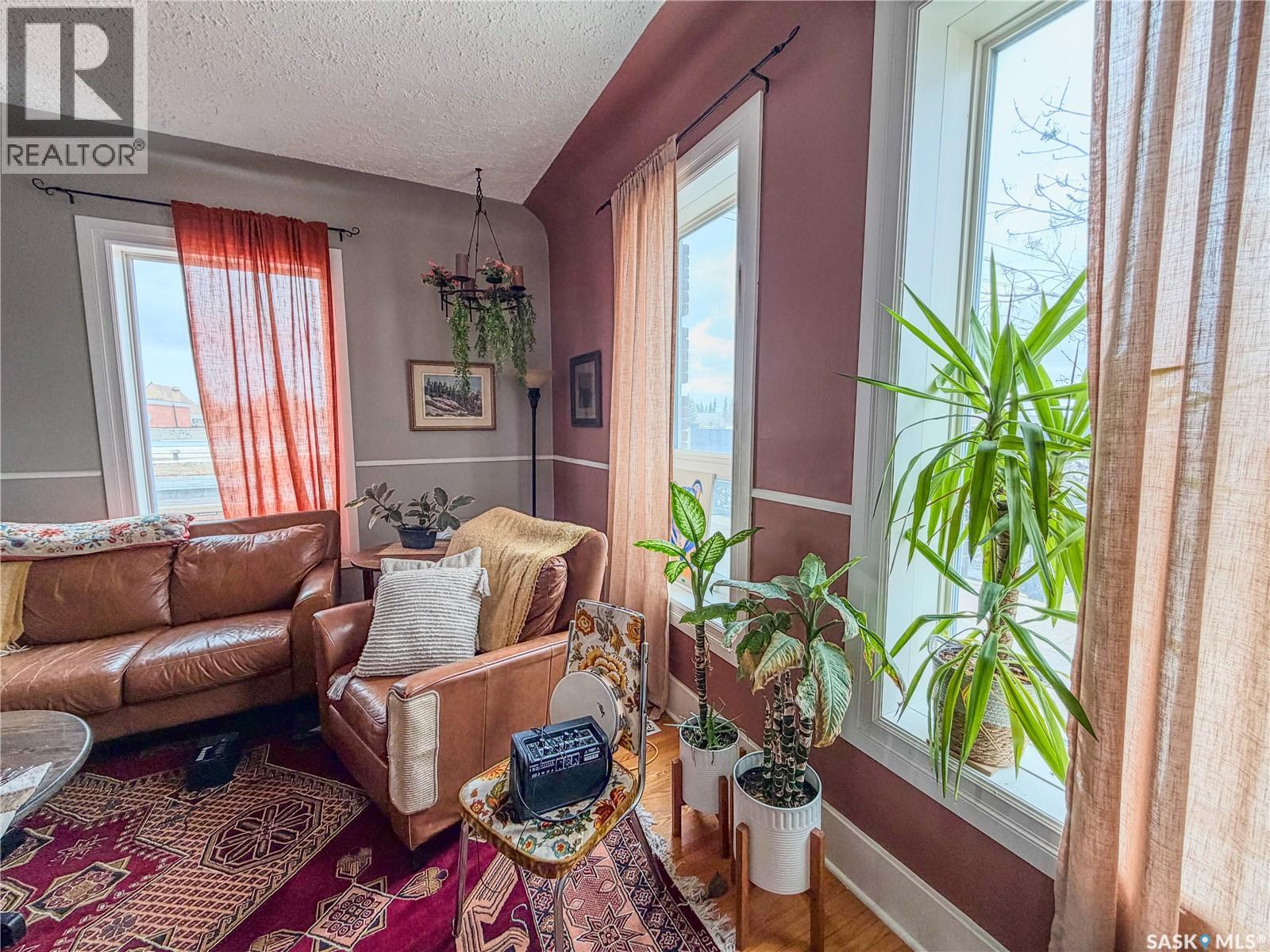 8 3rd Avenue N, Yorkton, Saskatchewan  S3N 1C1 - Photo 41 - SK036243