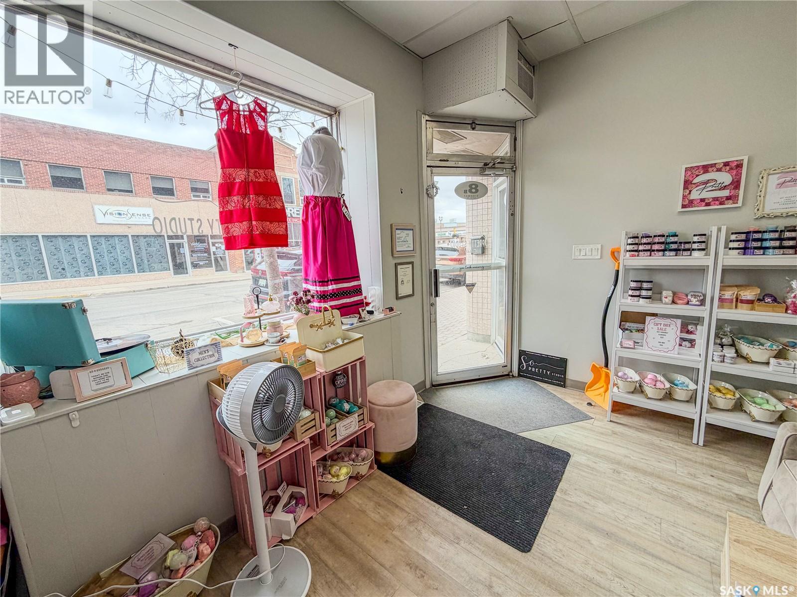 8 3rd Avenue N, Yorkton, Saskatchewan  S3N 1C1 - Photo 5 - SK036243