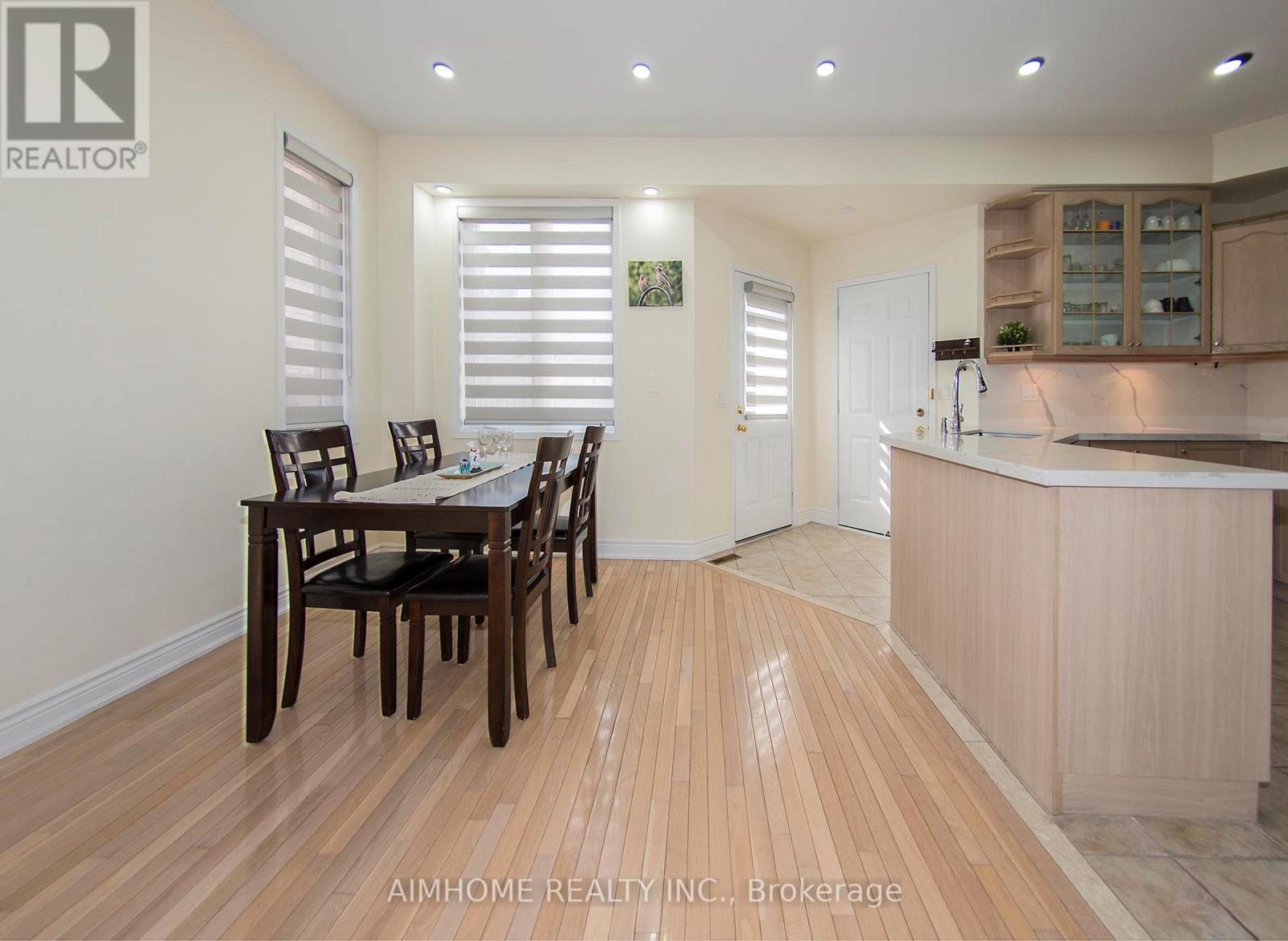 118 Emery Hill Boulevard, Markham, Ontario  L6C 2S5 - Photo 6 - N13125284