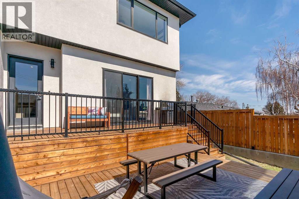 947 31 Avenue Nw, Calgary, Alberta  T2K 0A6 - Photo 33 - A2304183