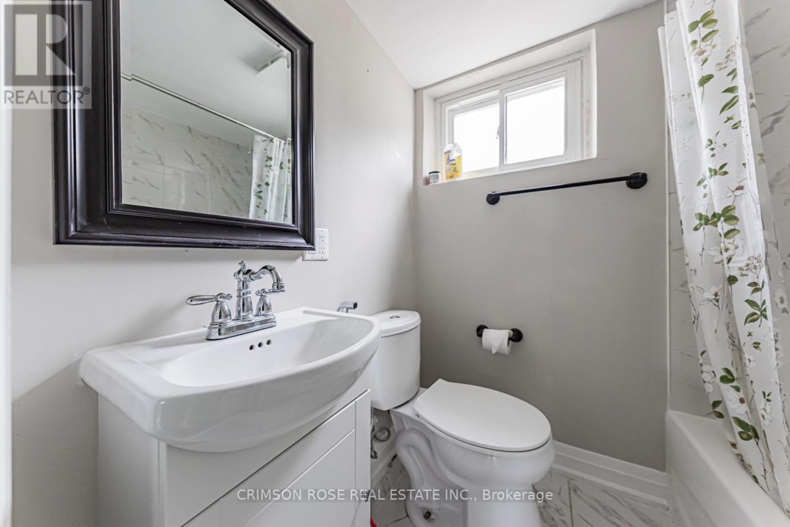 577 Trudale Court, Oakville, Ontario  L6L 4H2 - Photo 46 - W13139276