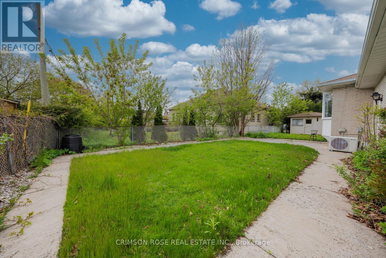 577 Trudale Court, Oakville, Ontario  L6L 4H2 - Photo 5 - W13139276