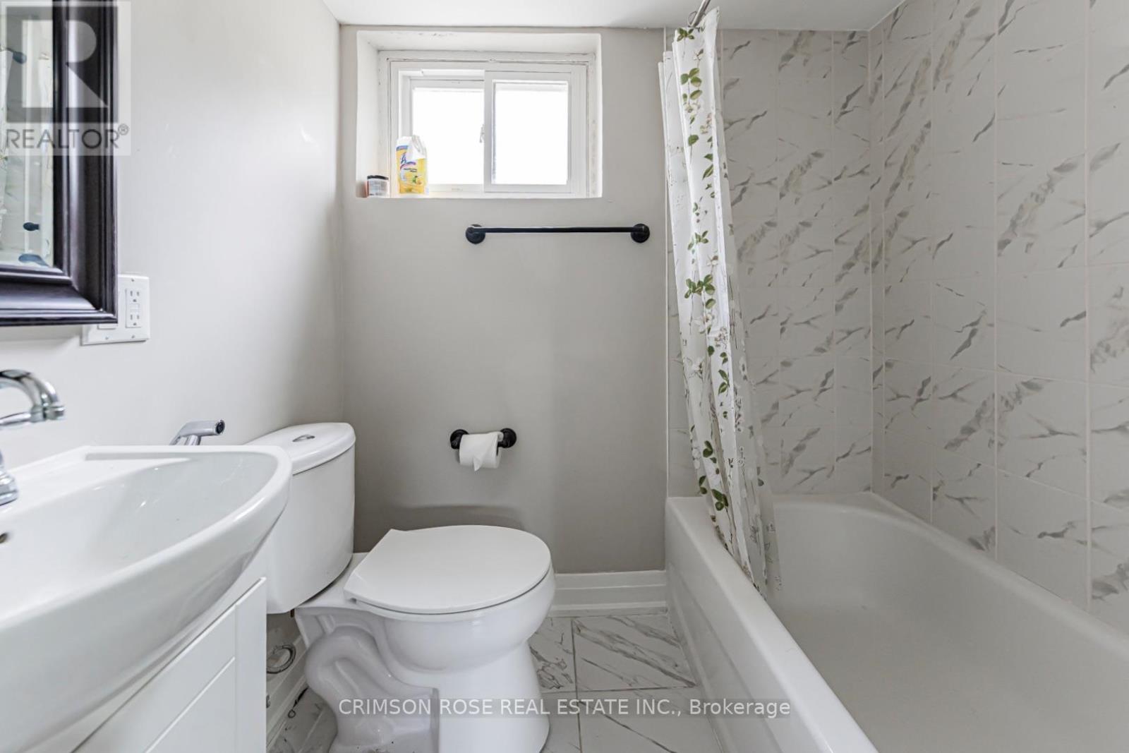 577 Trudale Court, Oakville, Ontario  L6L 4H2 - Photo 47 - W13139276