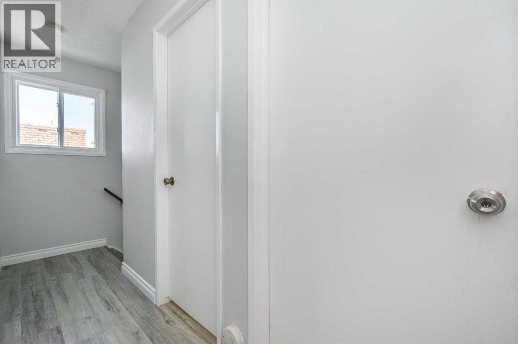 427 Rundlelawn Way NE, Calgary, Alberta  T1Y 3J4 - Photo 13 - A2294353