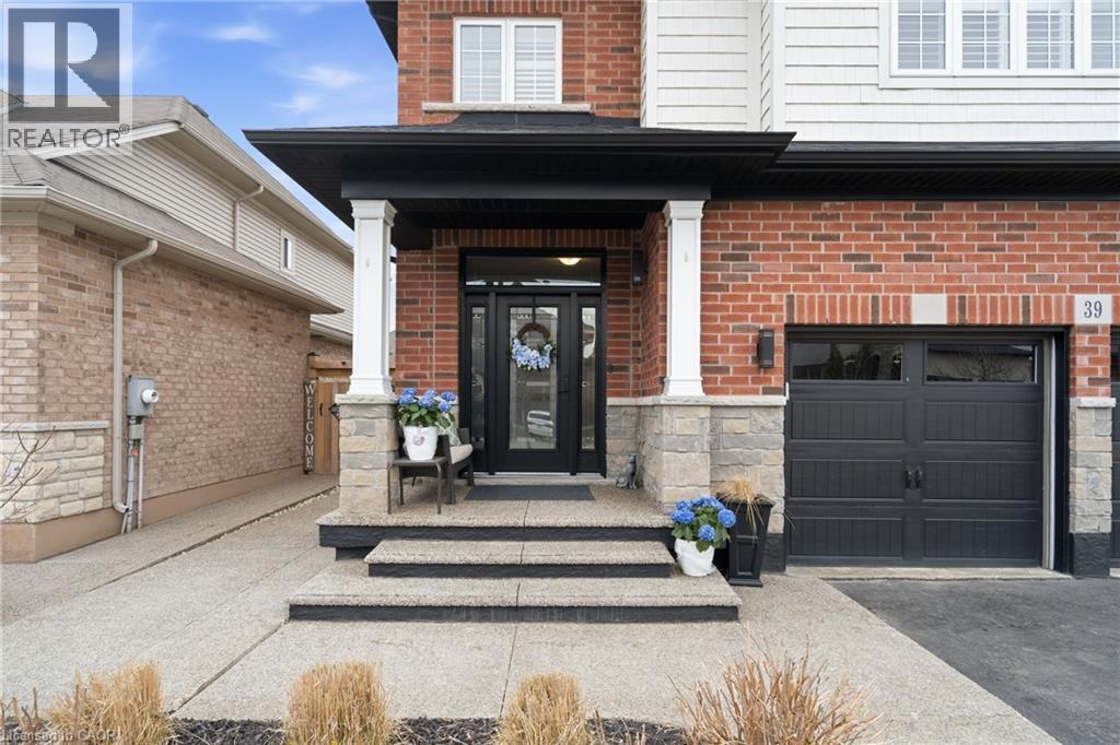 39 Turi Drive, Hamilton, Ontario  L9B 0E2 - Photo 2 - 40817083