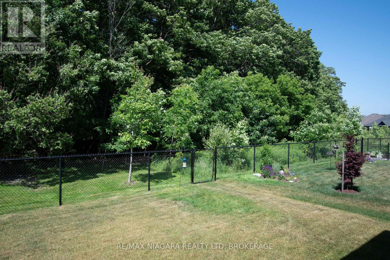 3376 Whispering Woods Trail, Fort Erie, Ontario  L0S 1N0 - Photo 45 - X13139482
