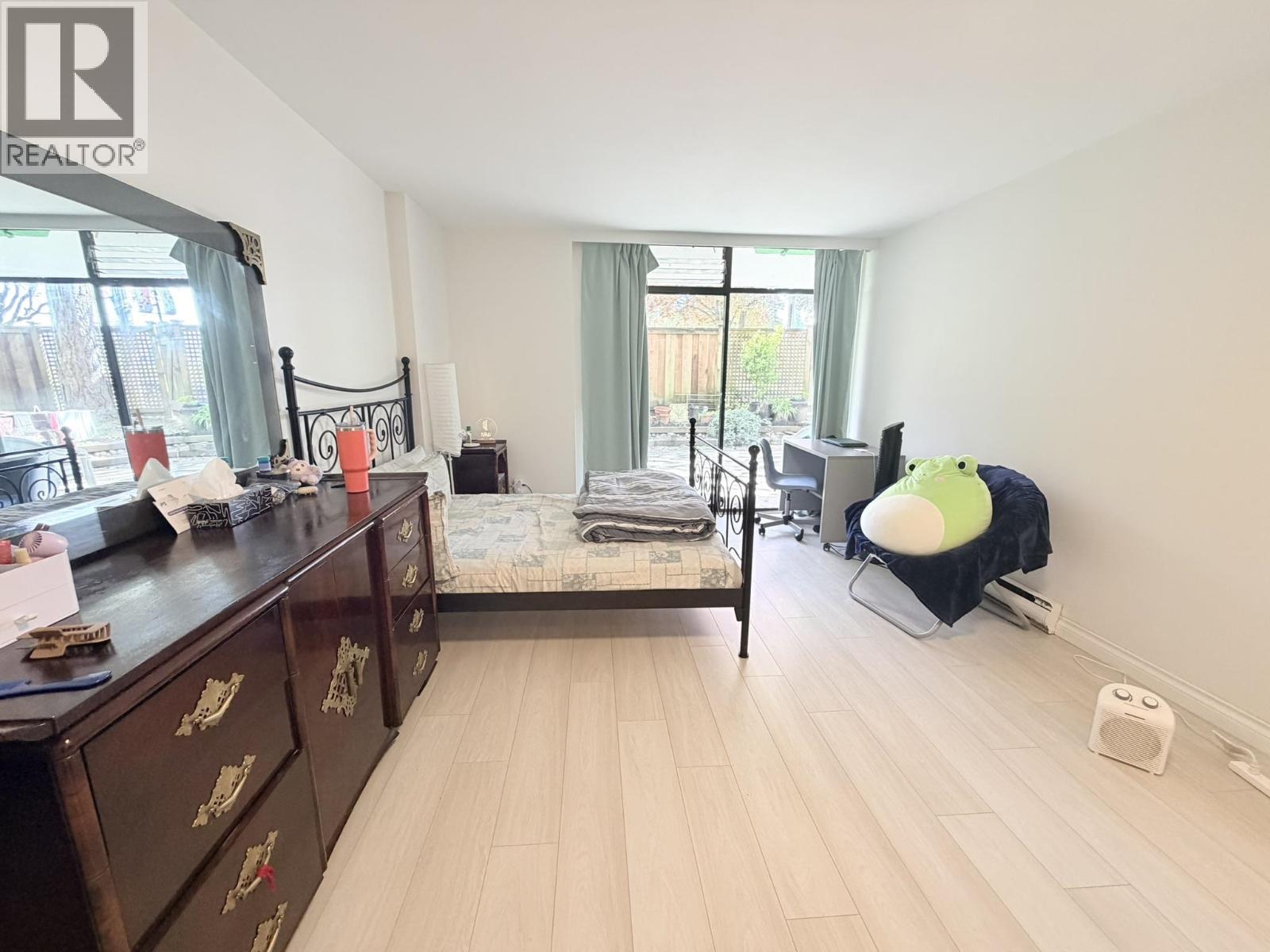 105 5932 Patterson Avenue, Burnaby, British Columbia  V5H 4B4 - Photo 7 - R3121115