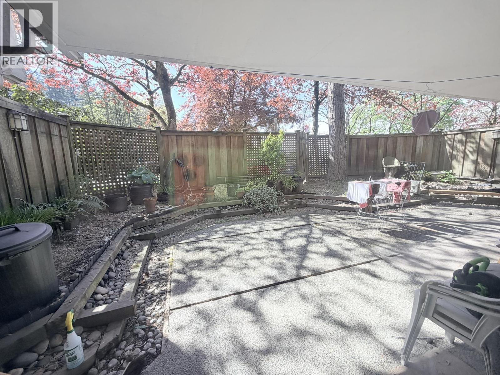 105 5932 Patterson Avenue, Burnaby, British Columbia  V5H 4B4 - Photo 8 - R3121115
