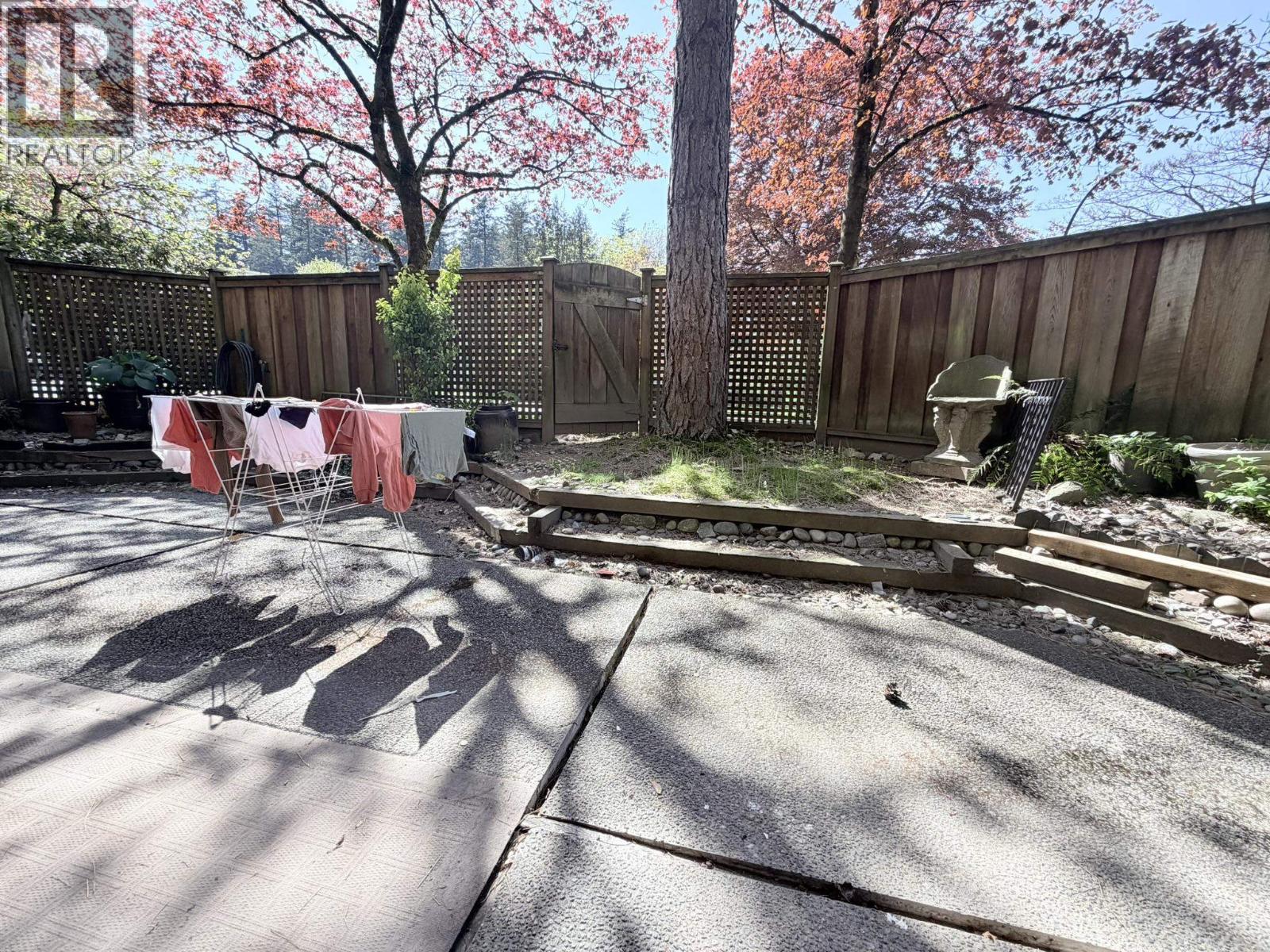 105 5932 Patterson Avenue, Burnaby, British Columbia  V5H 4B4 - Photo 11 - R3121115