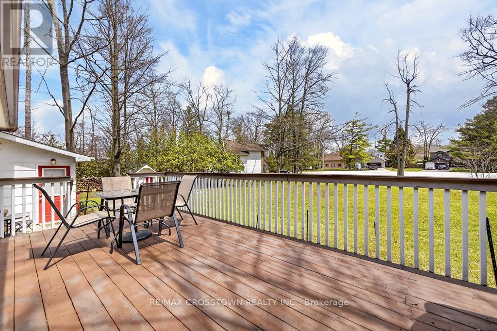 15 Smallman Drive, Wasaga Beach, Ontario  L9Z 1L1 - Photo 33 - S12951168